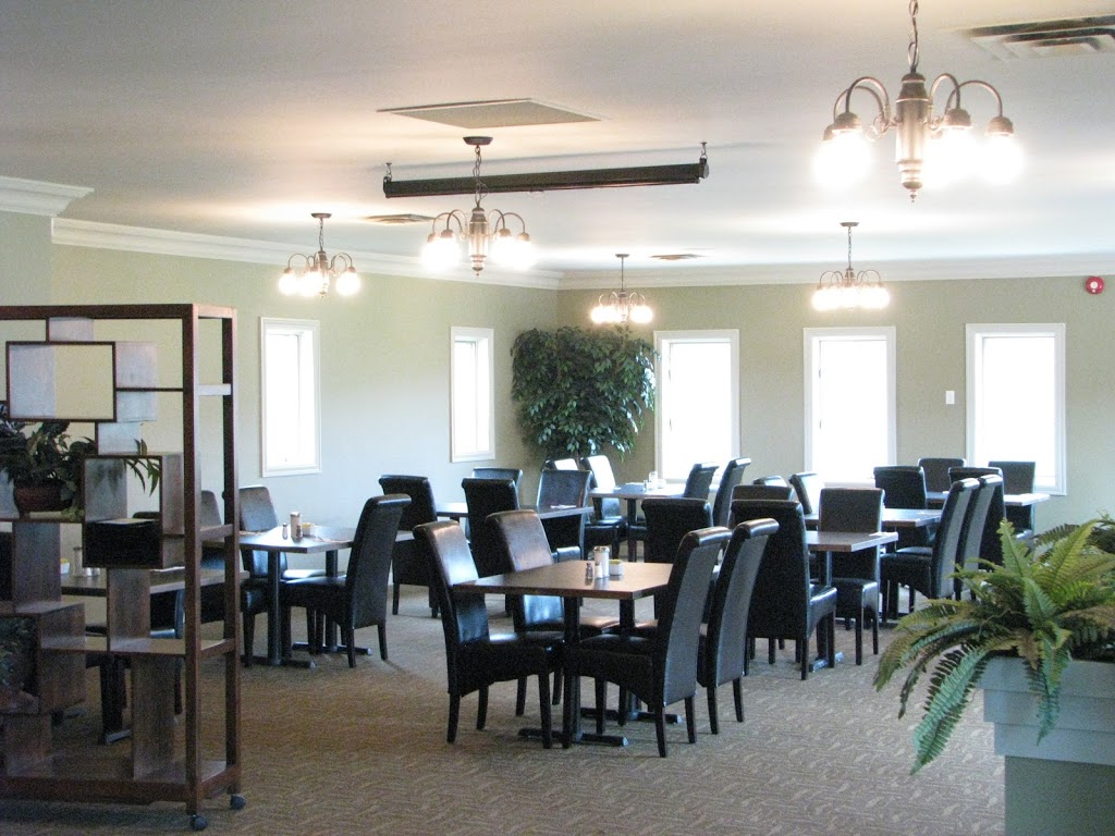 The Hills Restaurant | 443 Golf Club Rd, Hillsborough, NB E4H 2T9, Canada | Phone: (506) 734-6001