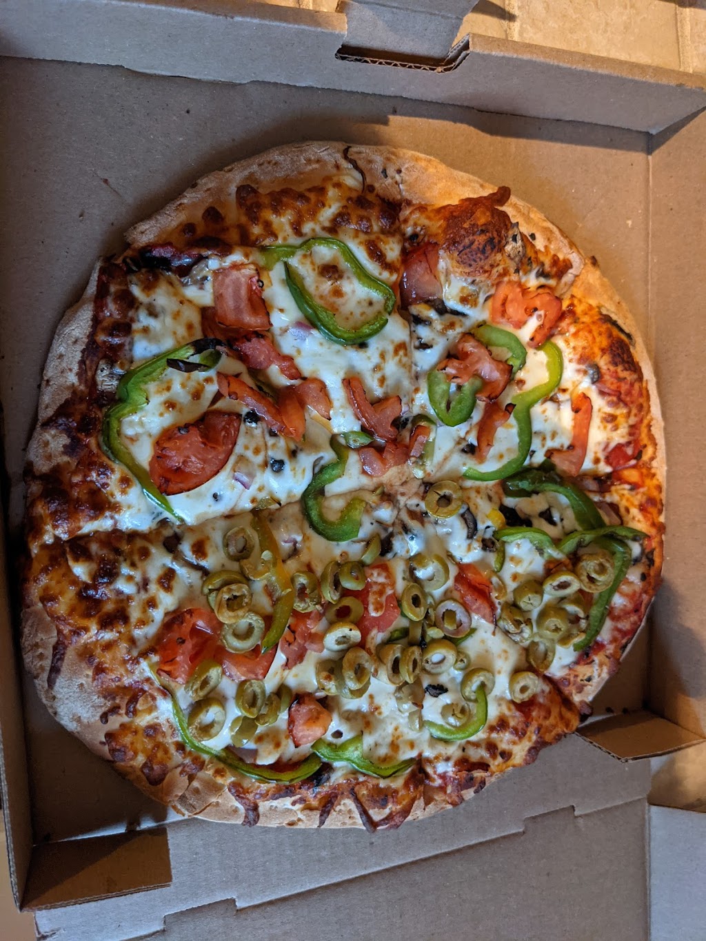 Restaurant Dino Rawdon | 3694 Rue Queen, Rawdon, QC J0K 1S0, Canada | Phone: (450) 834-7222
