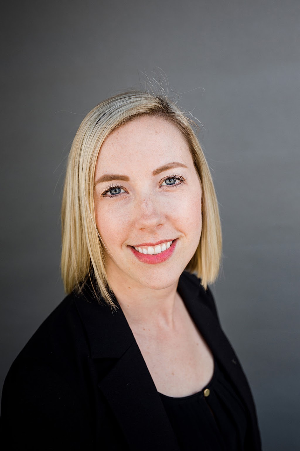 Cumberland Dental Centre | 2763 Dunsmuir Ave, Cumberland, BC V0R 1S0, Canada | Phone: (250) 336-2006