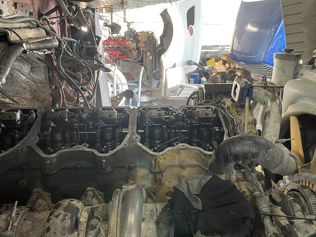 Mobile Truck And Auto Mechanic | 100 Dunlop Ct, Brampton, ON L6X 5A6, Canada | Phone: (647) 510-0057