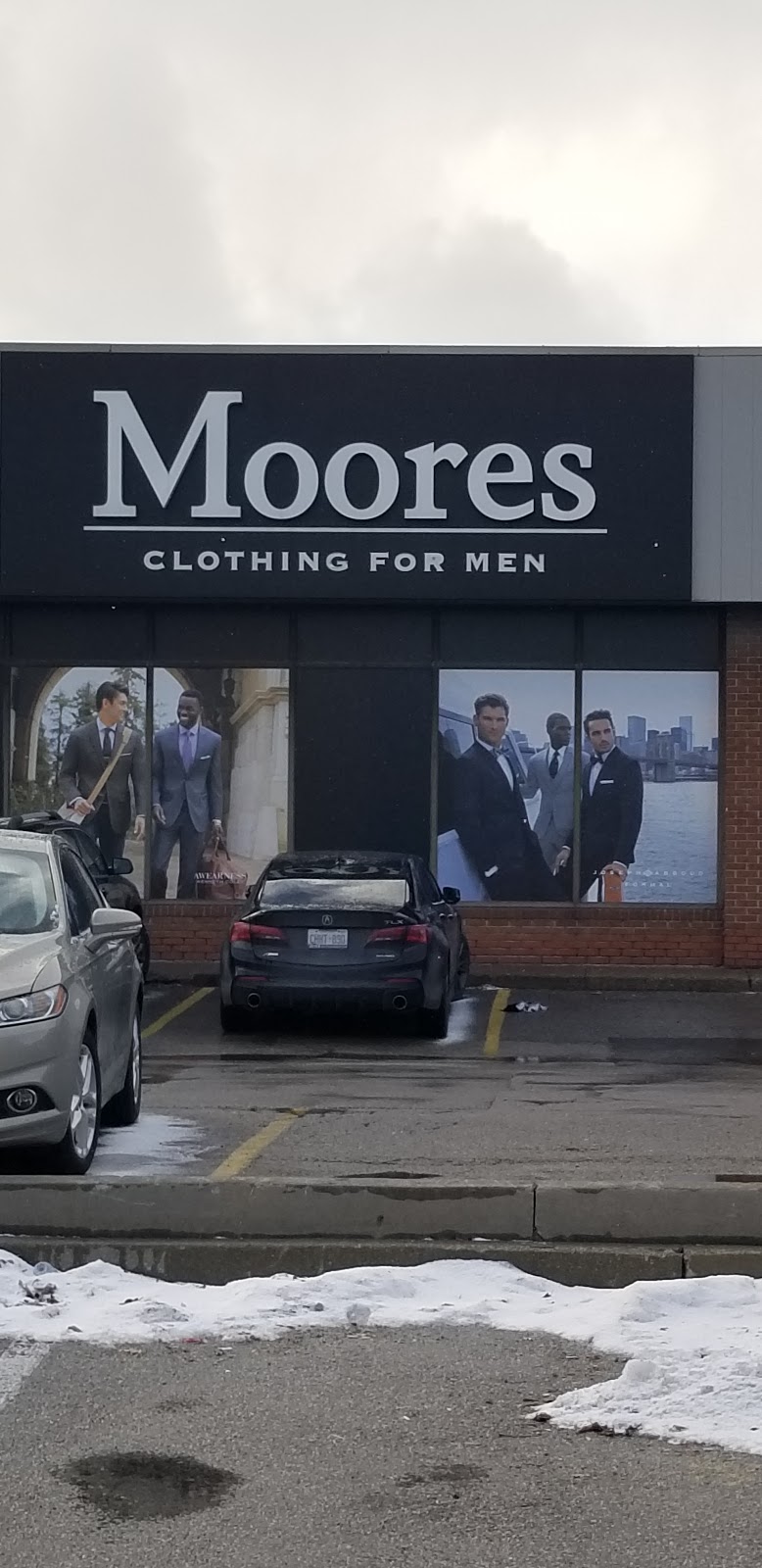 Moores Clothing for Men | 72 Steeles Ave W, Thornhill, ON L4J 1A1, Canada | Phone: (905) 731-0160