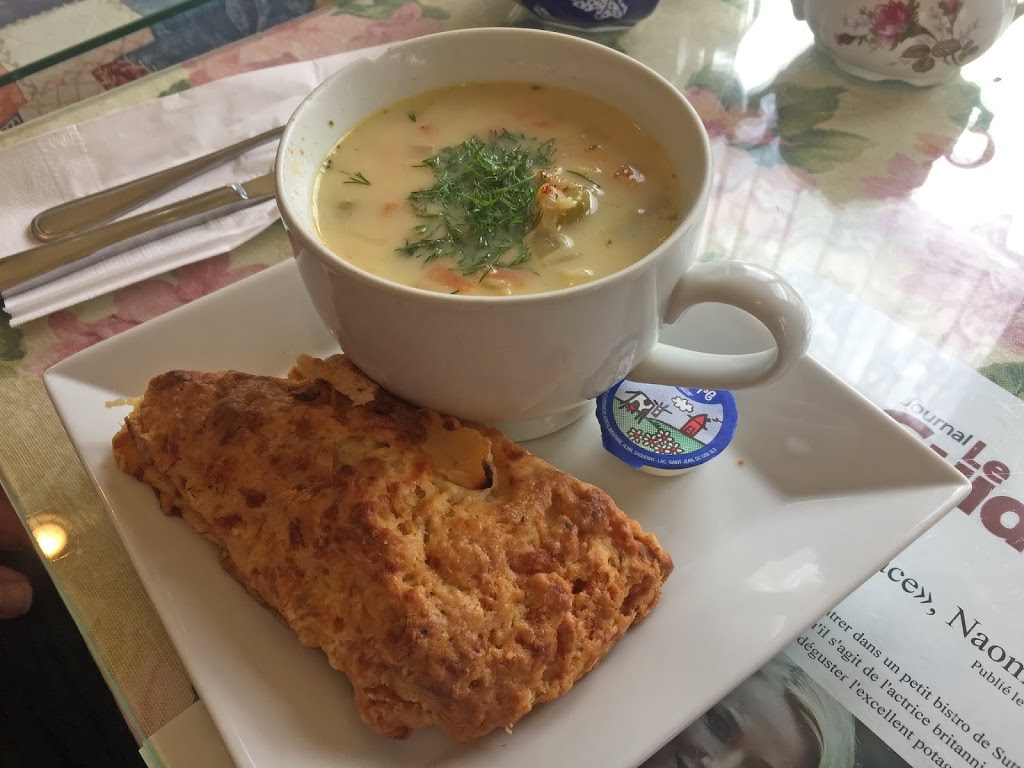 Cafe Tintoretto | 20 Rue Principale N, Sutton, QC J0E 2K0, Canada | Phone: (450) 538-2207