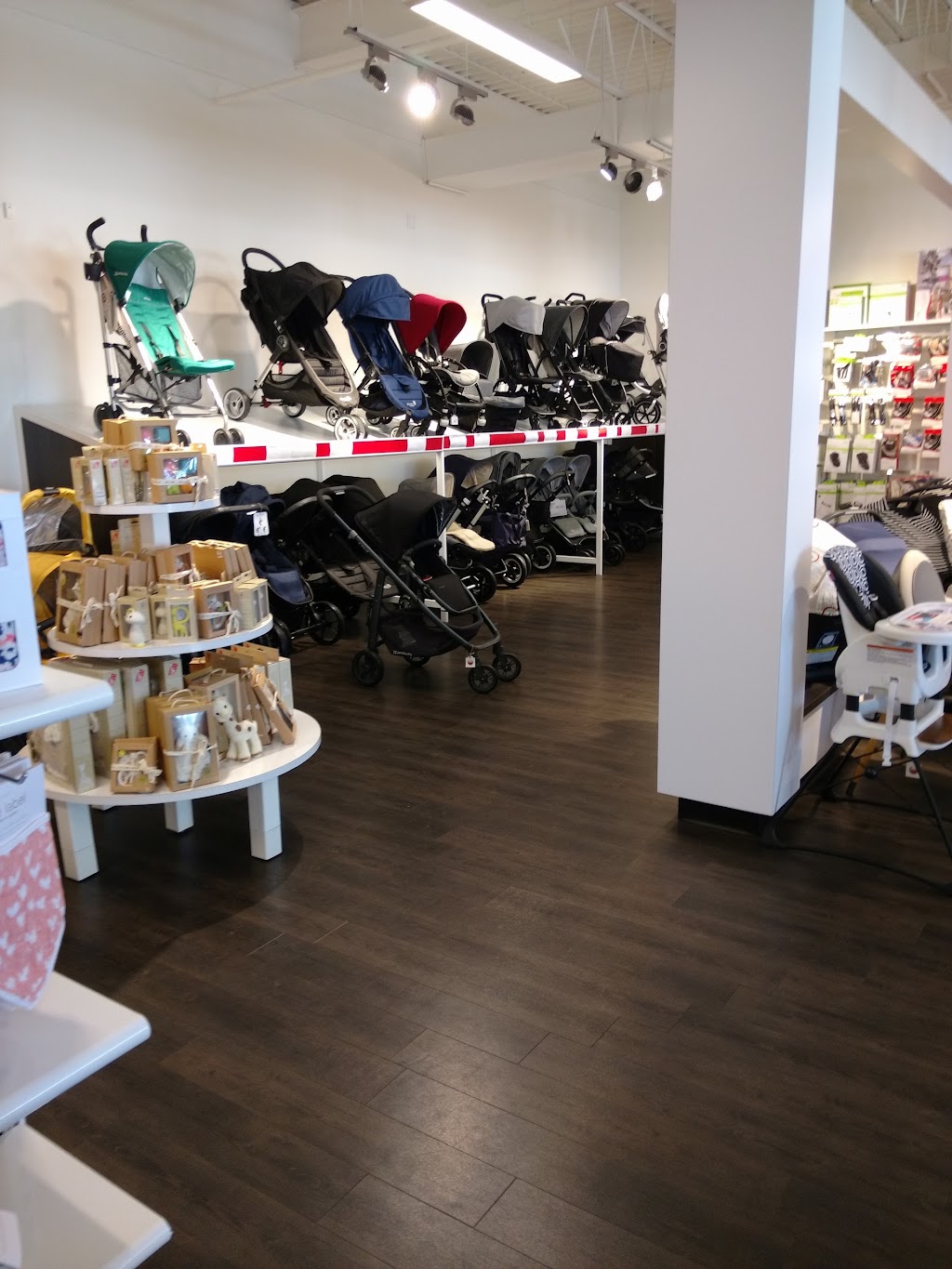 Snuggle Bugz - Burlington | 3245 Fairview St, Burlington, ON L7N 3L1, Canada | Phone: (905) 631-0005