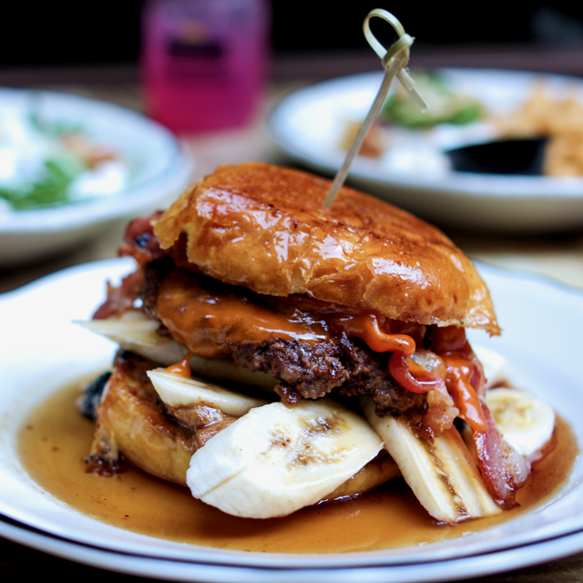 Notre-Boeuf-de-Grâce | 1171 Montée des Pionniers, Terrebonne, QC J6V 0E1, Canada | Phone: (438) 688-0009