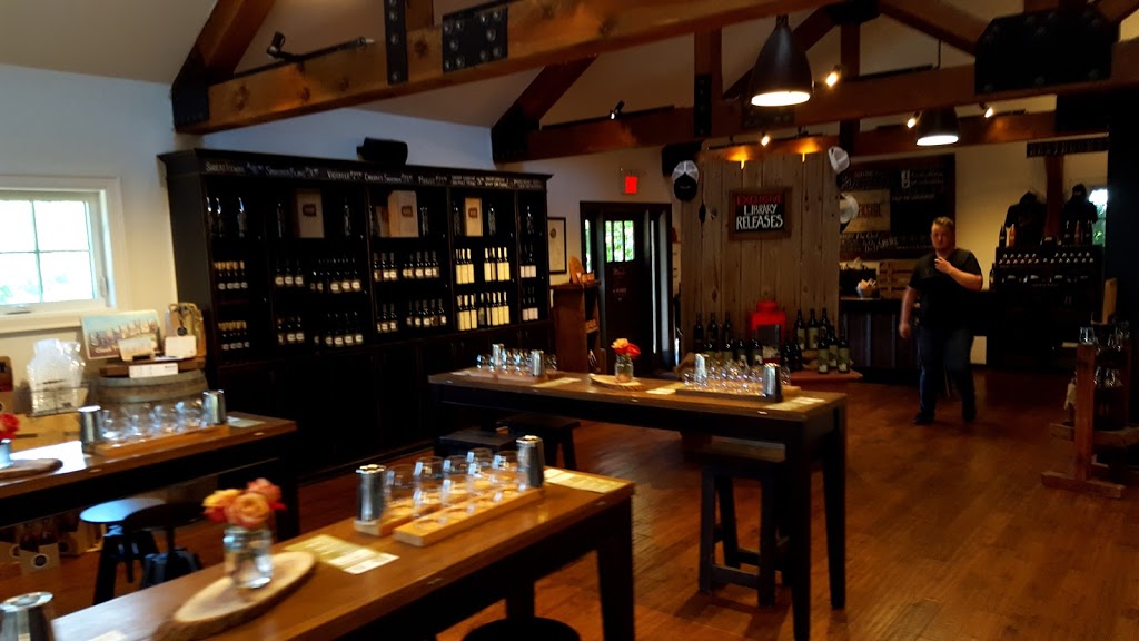 Chang Nois Authentic Thai Cuisine | 225 Queenston St, St. Catharines, ON L2P 2W9, Canada | Phone: (905) 228-6067
