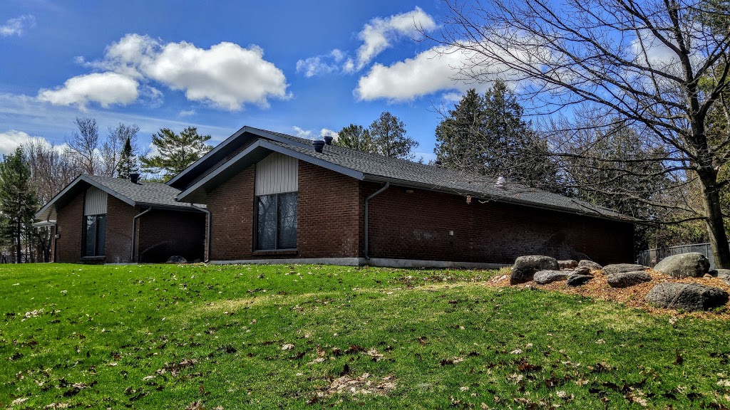 Kingdom Hall of Jehovahs Witnesses | 519 Laclie St, Orillia, ON L3V 4R2, Canada | Phone: (705) 326-0644