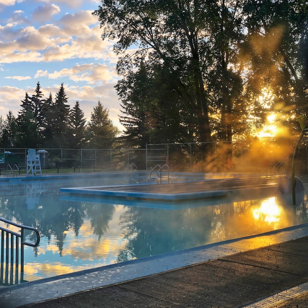 South Calgary Outdoor Pool | 3130 16 St SW, Calgary, AB T2T 4G7, Canada | Phone: (403) 221-3513