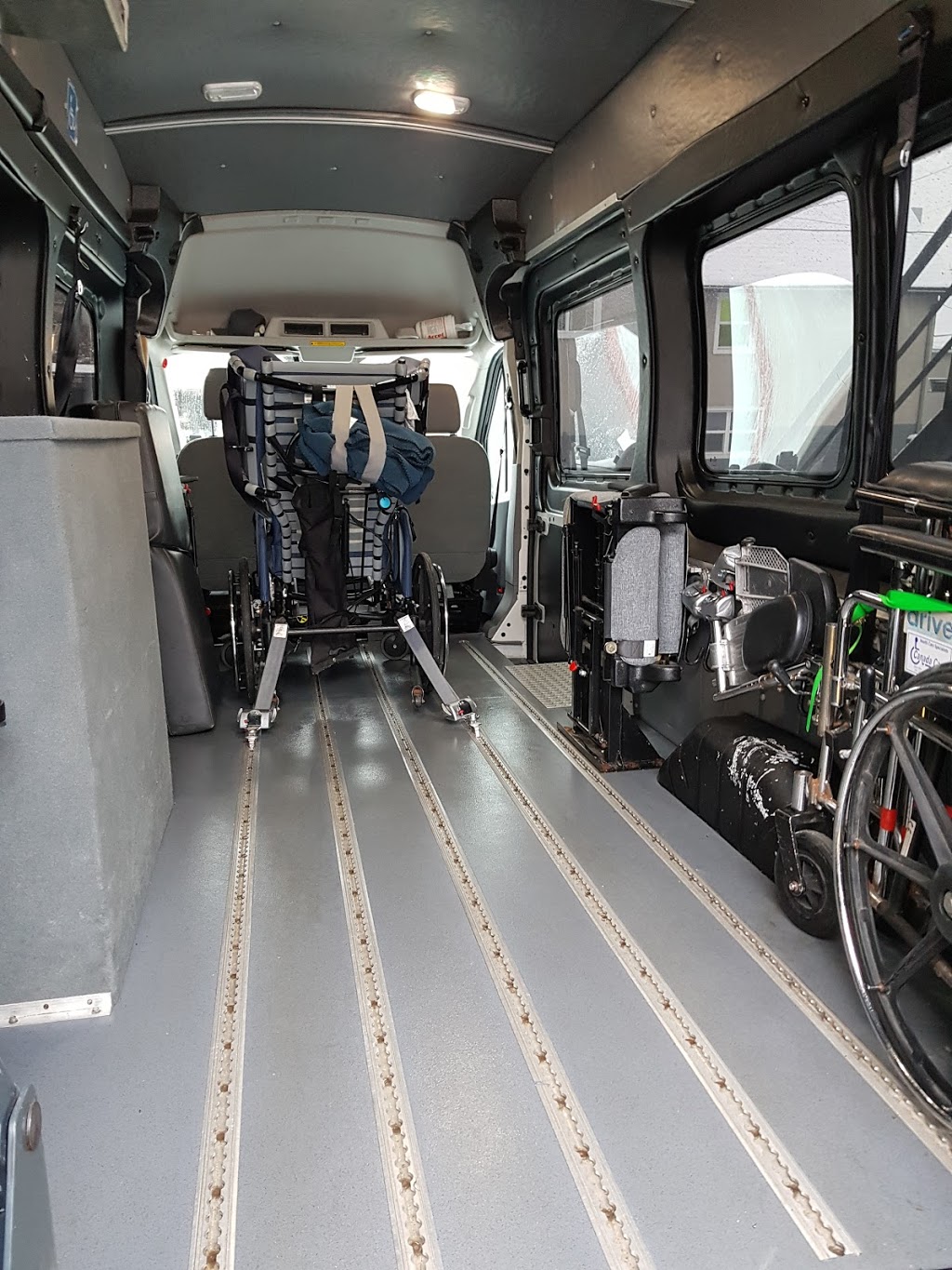 TSMO inc. Transport spécialisé médical | 105 Rue des Conifères, Gatineau, QC J9A 3V4, Canada | Phone: (819) 778-1602