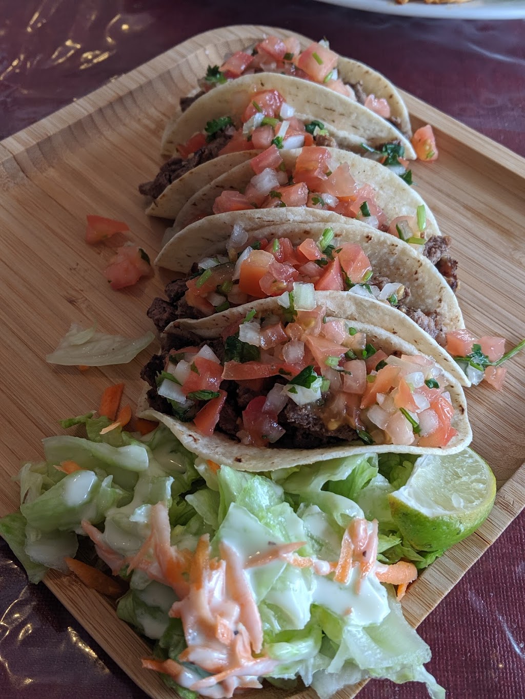 La Villa Latina | 85 Montréal Rd, Vanier, ON K1L 6E8, Canada | Phone: (613) 749-2317