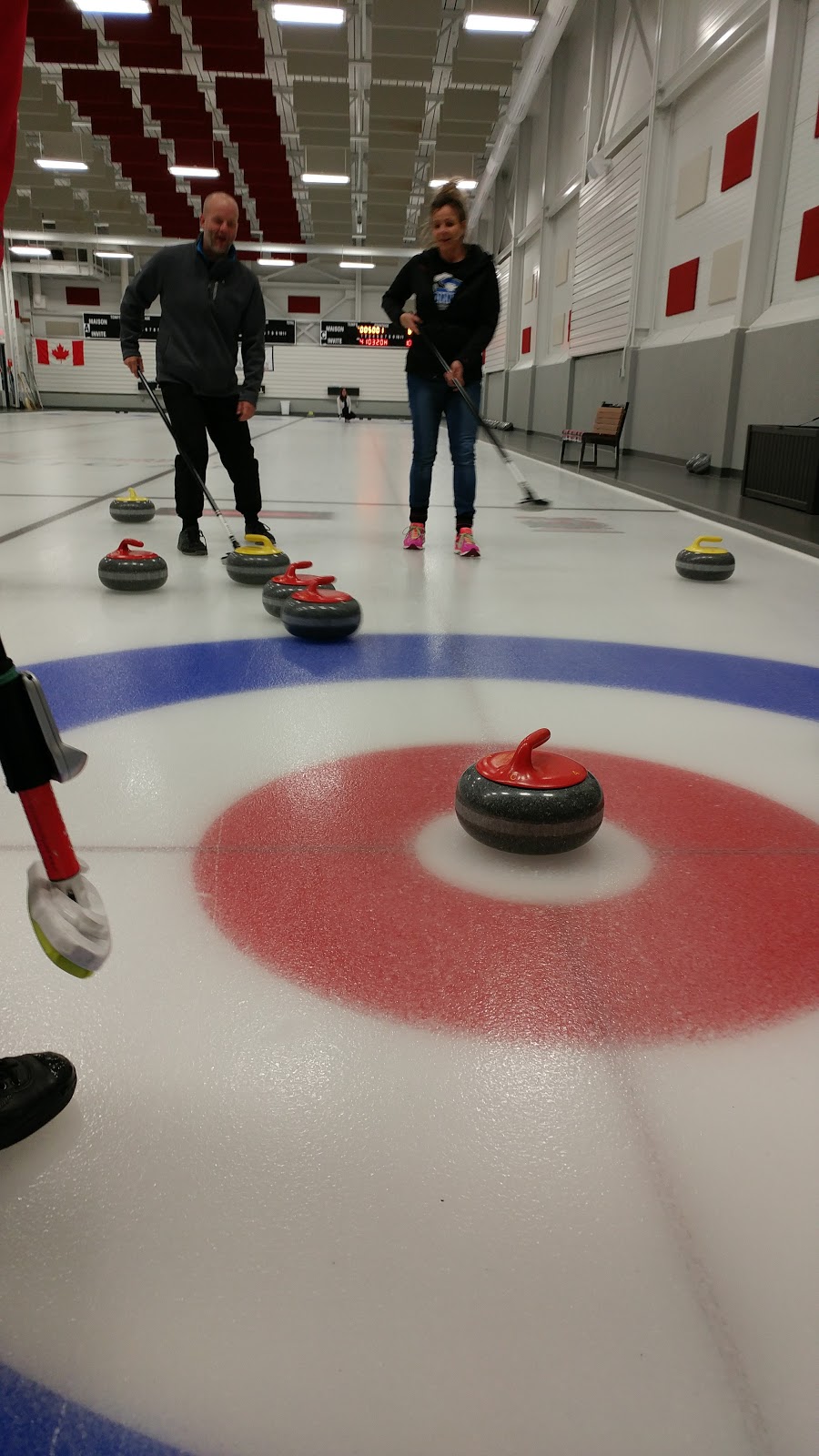 Shawinigan Curling Club | 661 Av. Forman, Grand-Mère, QC G9T 2V3, Canada | Phone: (819) 729-3422