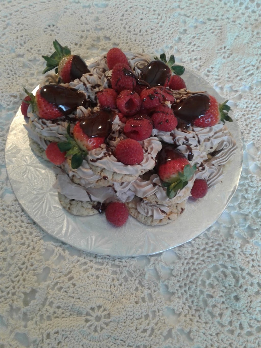 MarJennys Cakes | 1735 7th Ave W, Owen Sound, ON N4K 5L4, Canada | Phone: (519) 470-2253