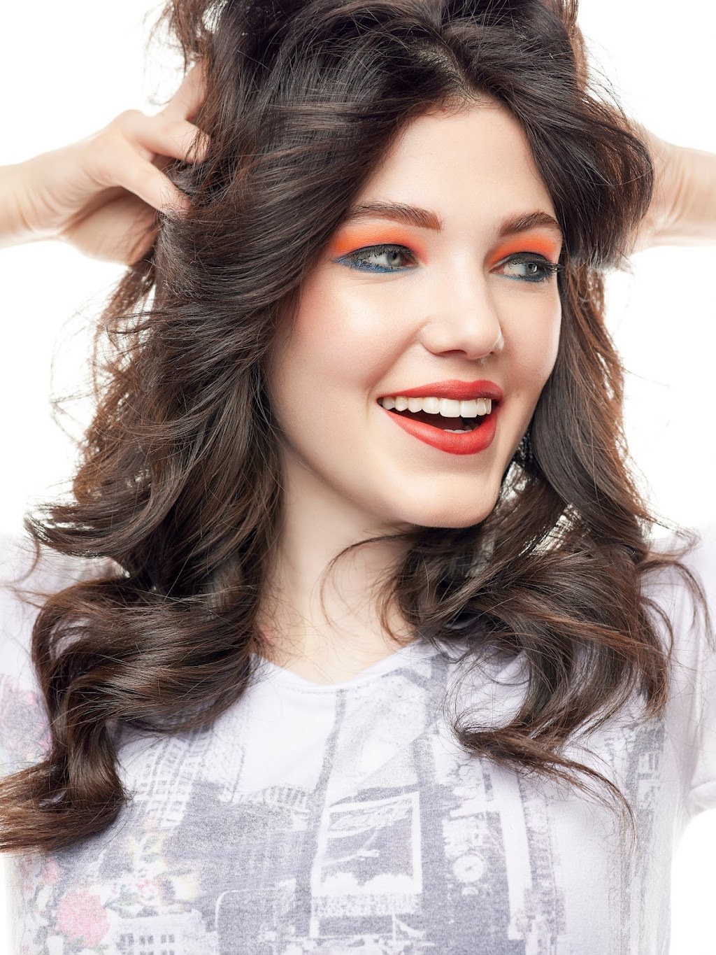 splitting hairs studio | 161 Waldron Ave, Okotoks, AB T1S 1E2, Canada | Phone: (587) 227-1173