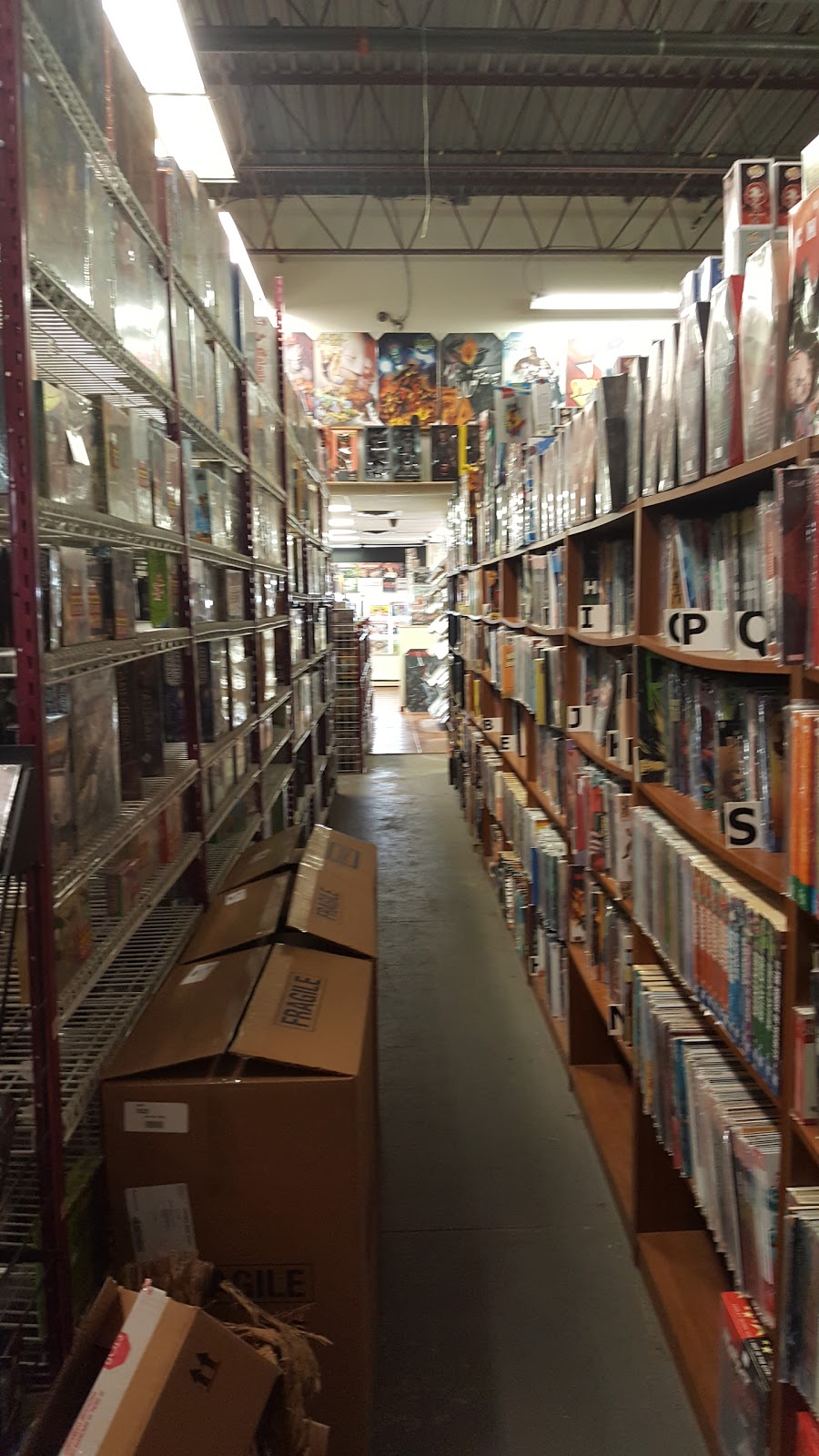 Comic Warehouse | 20 Strathearn Ave #15, Brampton, ON L6T 4P7, Canada | Phone: (905) 799-3509