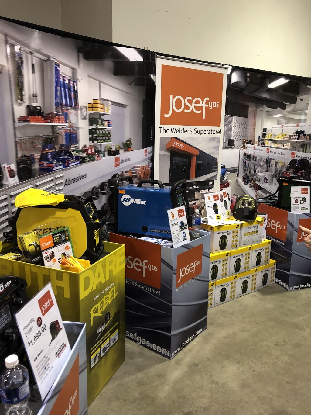 Josefgas | 201 Basaltic Rd, Concord, ON L4K 1G4, Canada | Phone: (416) 658-1212