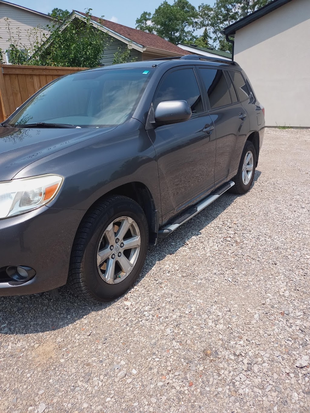 Damol Autos | 350 Hwy 8, Hamilton, ON L8G 1E8, Canada | Phone: (877) 287-5120
