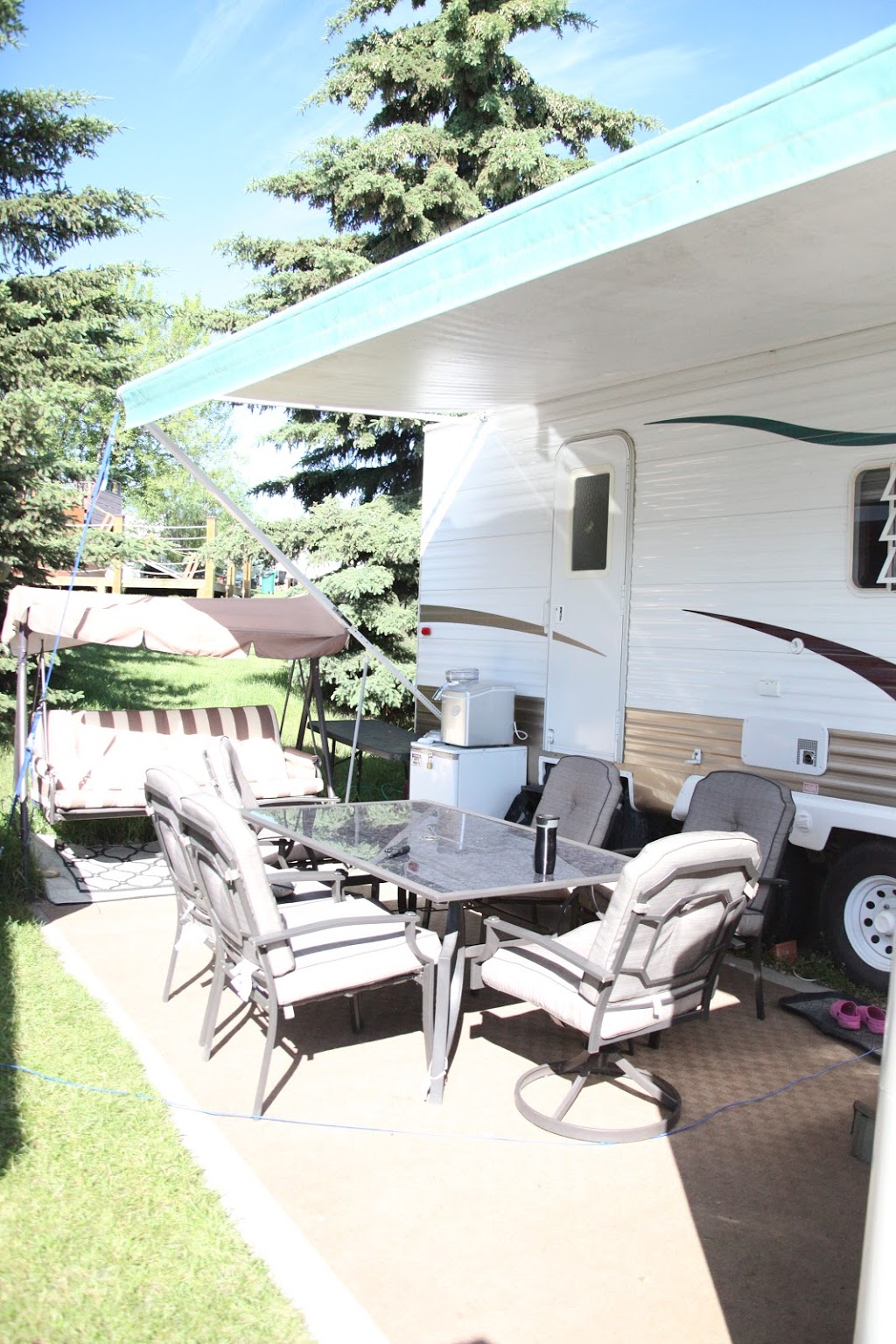 Green Acres, Pine Lake | Range Road 250A Road, Pine Lake, AB T0M 1S0, Canada | Phone: (403) 886-4833