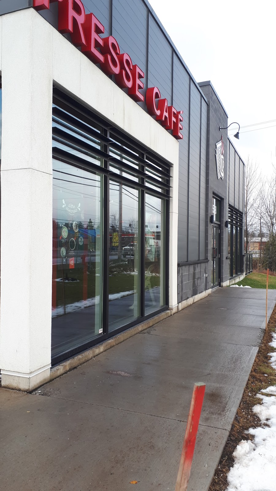 Presse Café | 1508 Rue Sherbrooke, Magog, QC J1X 2T3, Canada | Phone: (819) 769-4002
