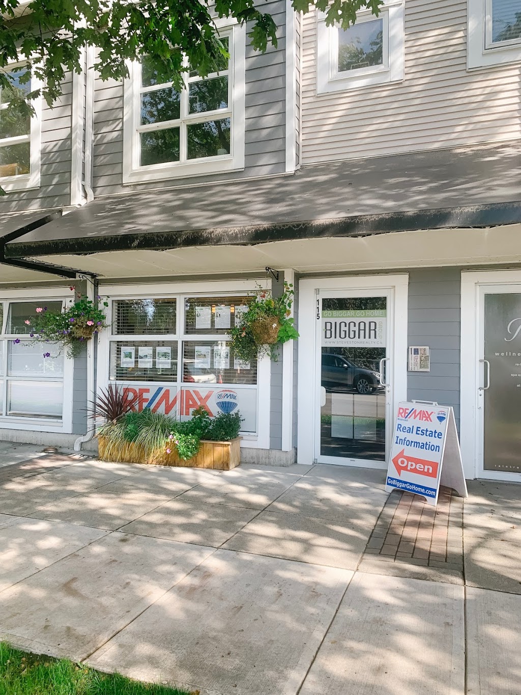 BIGGAR REAL ESTATE GROUP - OAKWYN REALTY LTD. | 13020 No 2 Rd #115, Richmond, BC V7E 6S3, Canada | Phone: (604) 868-1779