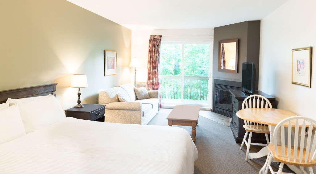 Hôtel Chéribourg | 2603 Chemin du Parc, Orford, QC J1X 8C8, Canada | Phone: (877) 845-5344