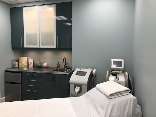 Skintastic You | 510 N Service Rd Unit 9A, Grimsby, ON L3M 0C9, Canada | Phone: (905) 309-0008