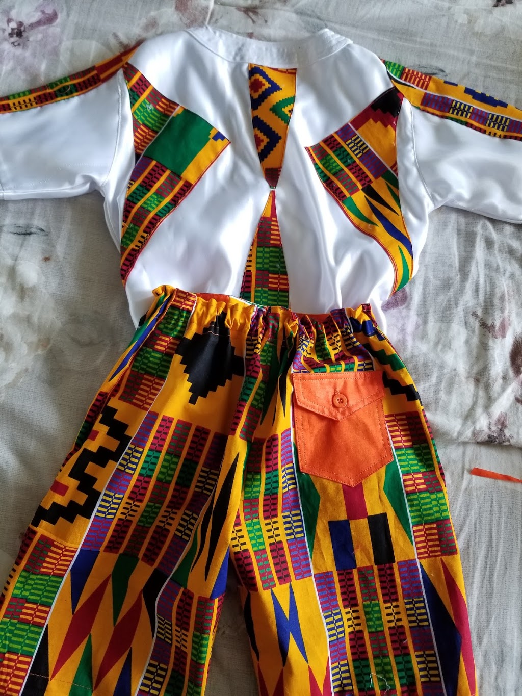 Alteration Repair clothing sewing dress services & more by Cecil | 2101 Islington Ave, Etobicoke, ON M9P 3R2, Canada | Phone: (647) 303-0868