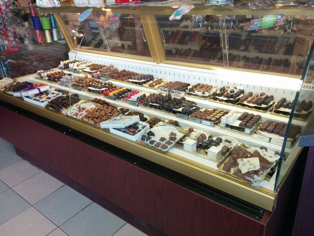 Louises Belgian Chocolates Inc | 2194 Robertson Rd, Nepean, ON K2H 9J5, Canada | Phone: (613) 726-1494