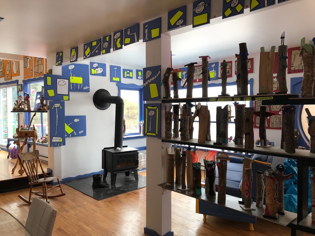 Fol Galerie & Jardin Fou | 1186 Route de la Seigneurie, Saint-Roch-des-Aulnaies, QC G0R 4E0, Canada | Phone: (418) 354-2856
