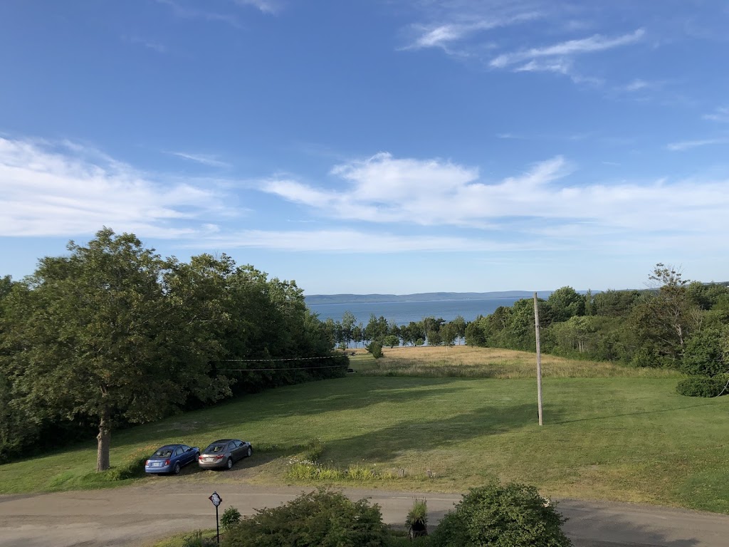The Harbourview Inn | 25 Harbourview Rd, Smiths Cove, NS B0S 1S0, Canada | Phone: (902) 245-5686