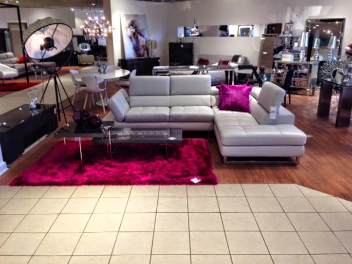 Mobilia Laval | 4000 A. Jean-Noël-Lavoie, Laval, QC H7T 2P7, Canada | Phone: (450) 687-1447
