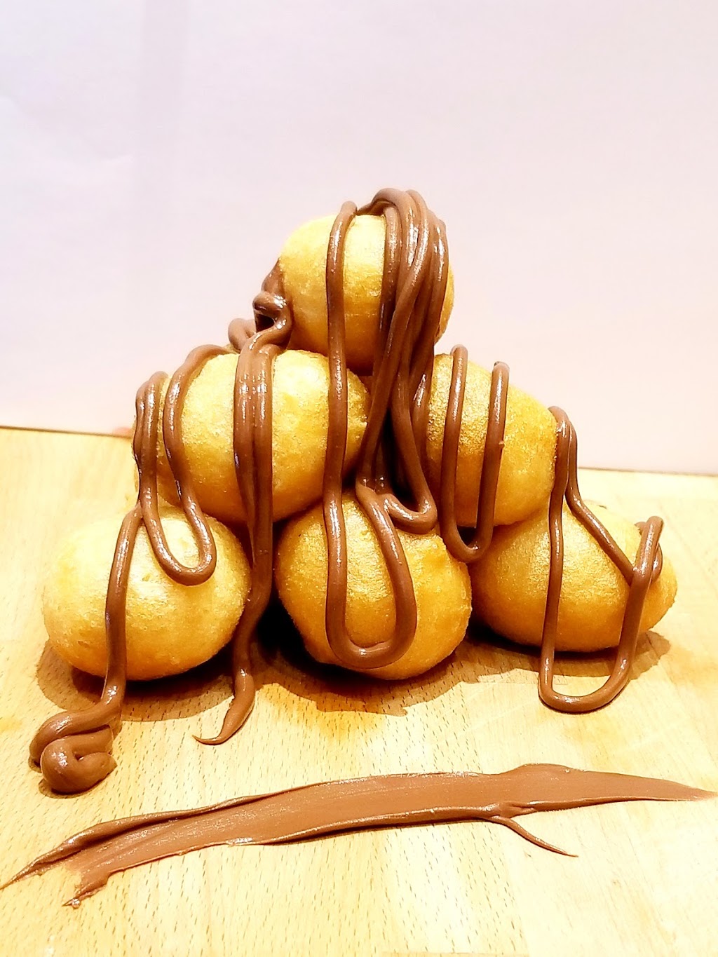 Golden Bites | 1212 Rue Saint-Denis, Montréal, QC H2X 3G5, Canada | Phone: (514) 750-1212