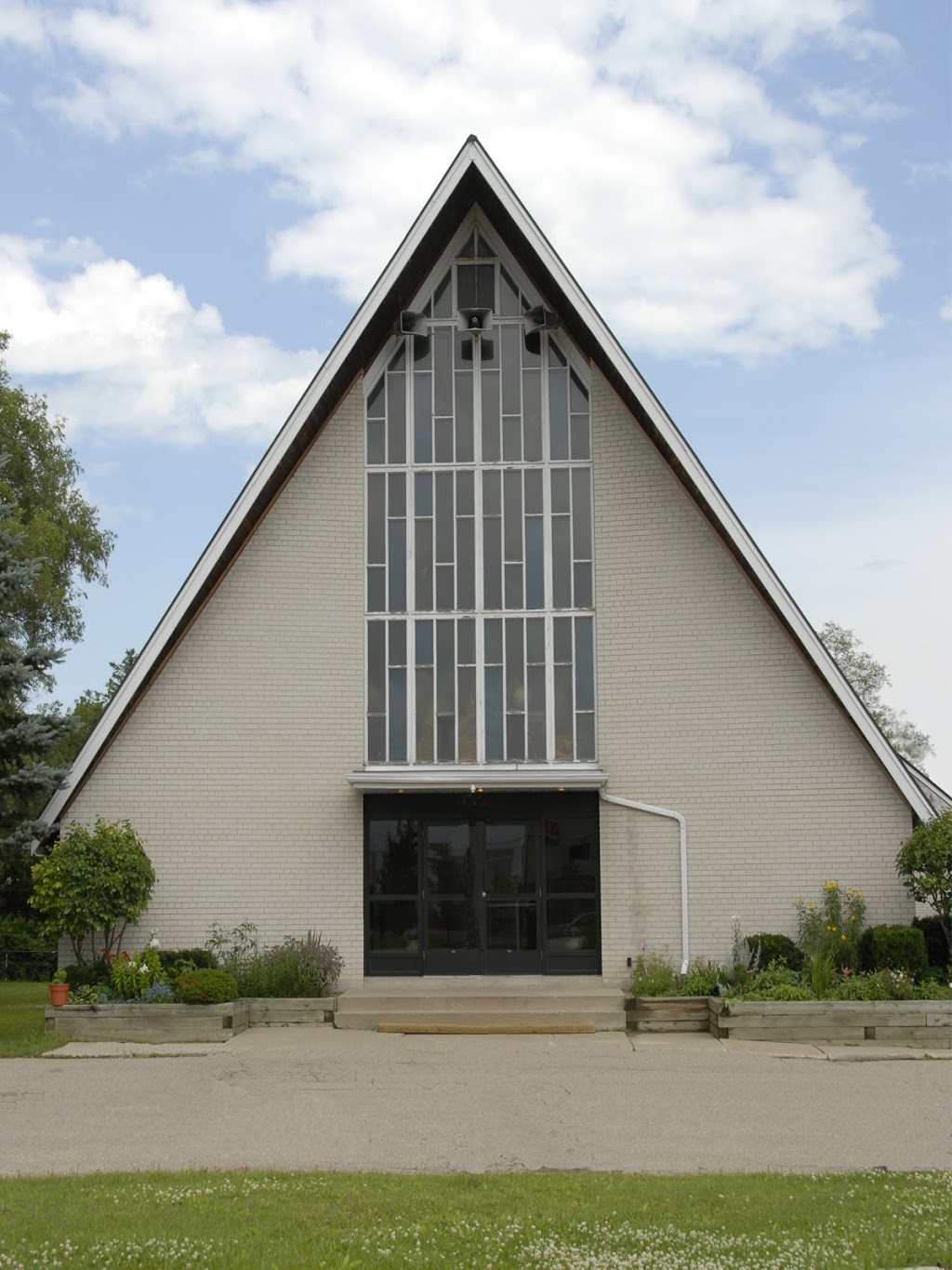 Calvary Baptist Church | 7975 Hurontario St, Brampton, ON L6Y 0B8, Canada | Phone: (905) 451-3655