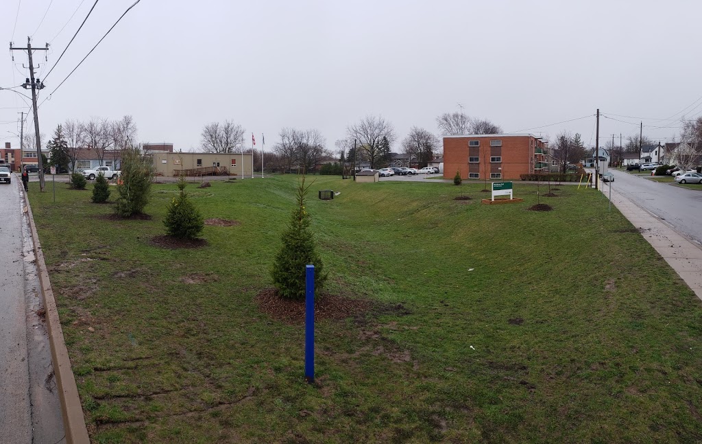 Bomberry Park | 4933 Maple Ave, Beamsville, ON L0R 1B6, Canada