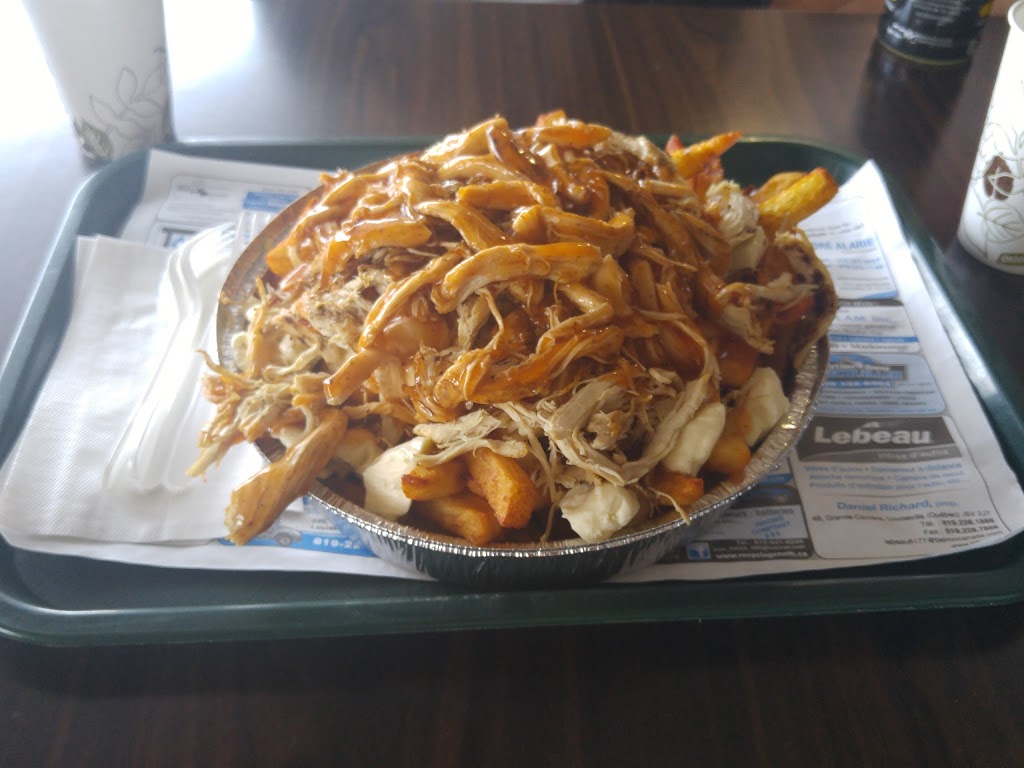 Restaurant La Caillette | 116 Boul Est, Maskinongé, QC J0K 1N0, Canada | Phone: (819) 227-2063