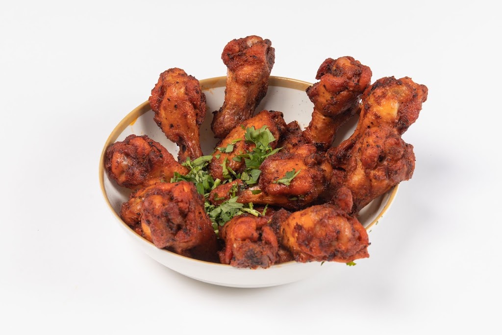 City South Pizza | 11670 Hurontario St #4, Brampton, ON L7A 1R2, Canada | Phone: (905) 495-5552