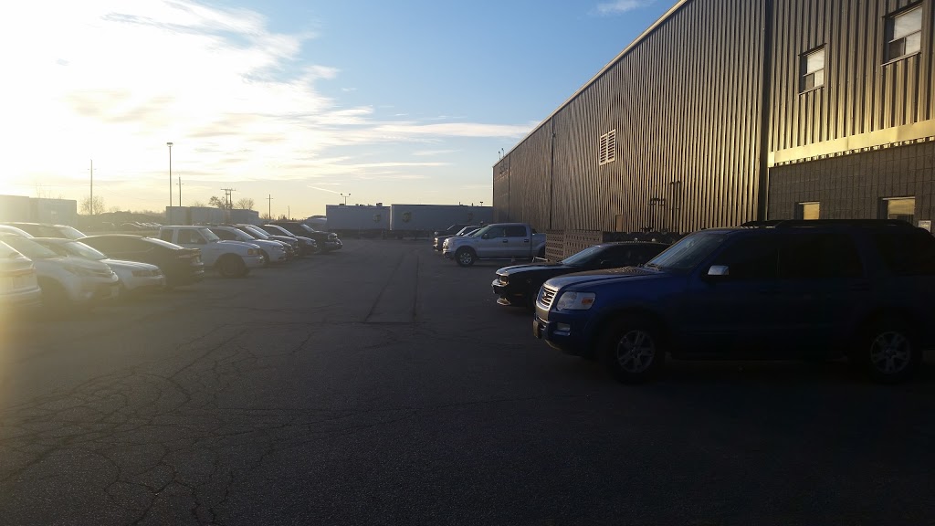 UPS Customer Center | 5325 Rhodes Dr, Windsor, ON N8N 2M1, Canada | Phone: (800) 742-5877