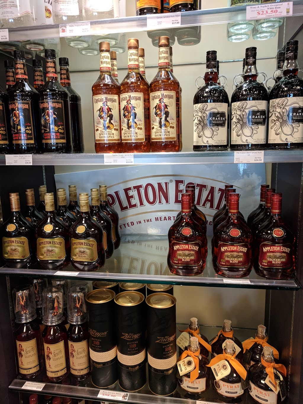 Emerson Duty Free Shop | Hwy I, 29, Emerson, MB R0A 0L0, Canada | Phone: (204) 373-2600
