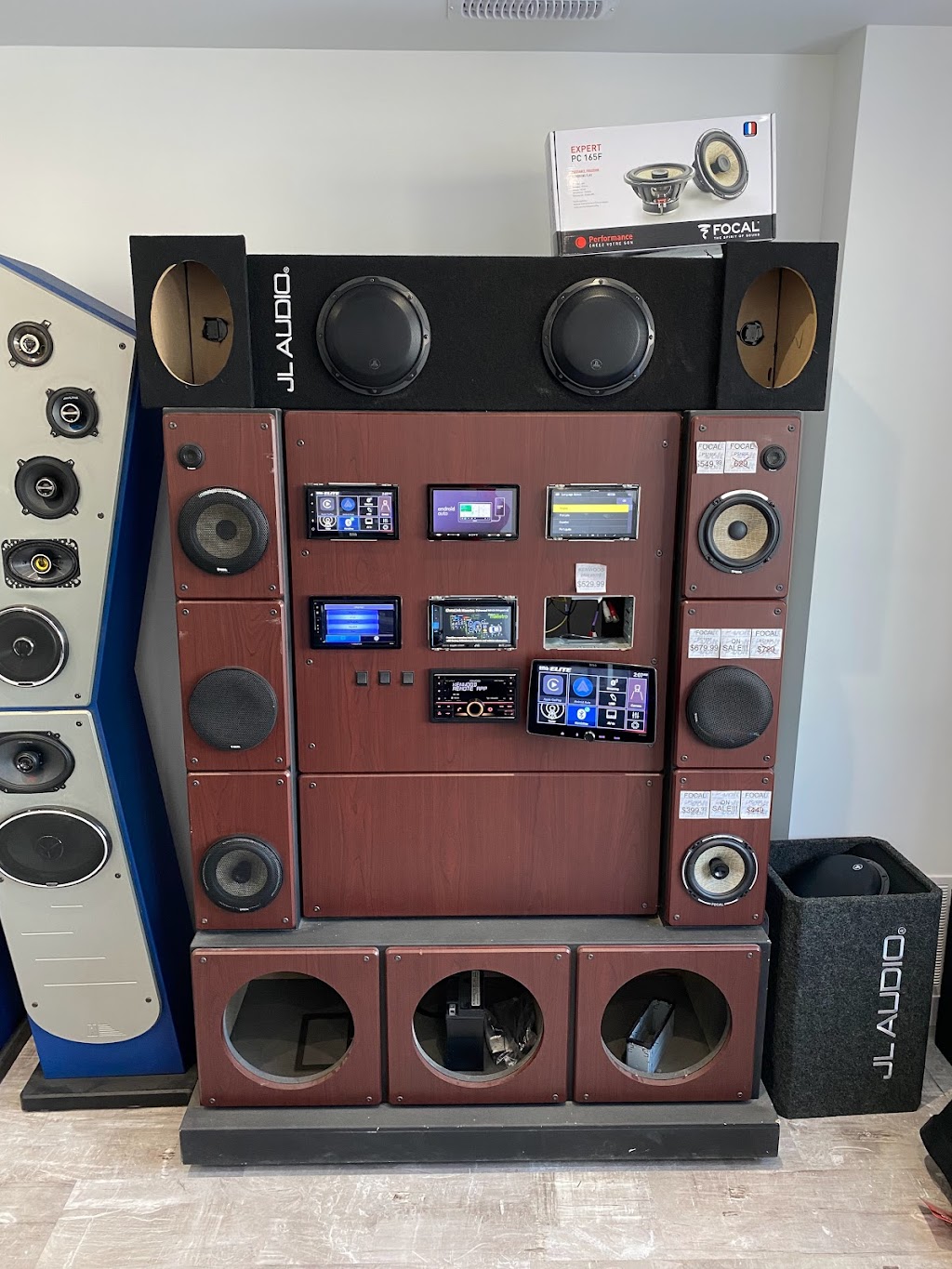 12 Volt Car Audio & Security | 1 Steinway Blvd Unit 8, Etobicoke, ON M9W 6H9, Canada | Phone: (416) 748-5803
