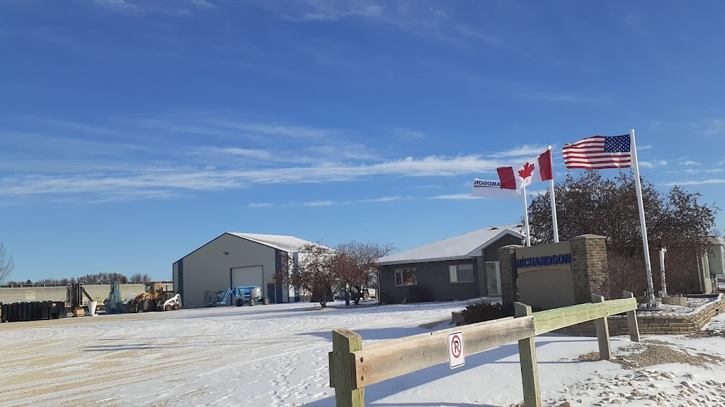 Richardson Milling | 1 Can-Oat Dr, Portage la Prairie, MB R1N 3W1, Canada | Phone: (204) 857-9700