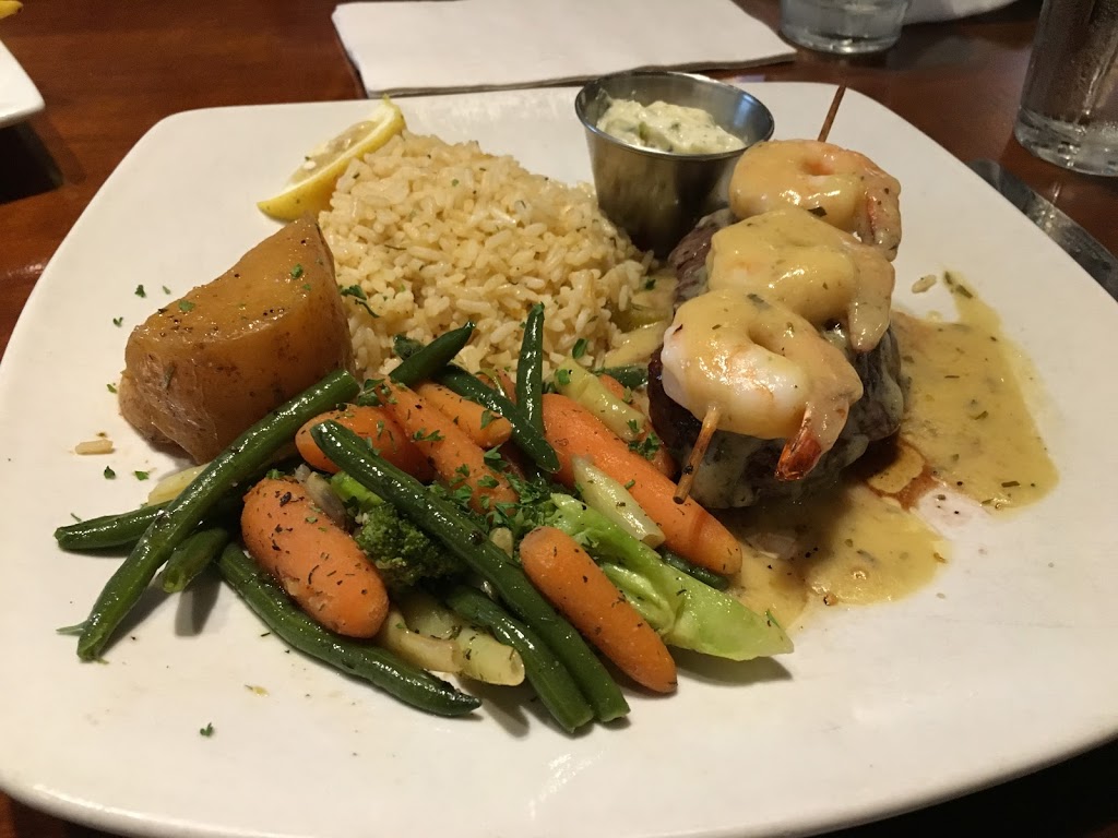 Greek Islands Restaurant | 2686 Langdon St, Abbotsford, BC V2T 3L2, Canada | Phone: (604) 850-1613