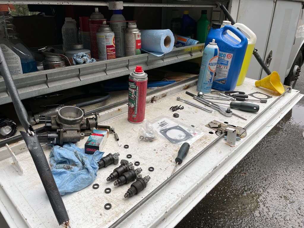 Rolling Dutchman Automotive | Rock City Rd, Nanaimo, BC V9T 3W3, Canada | Phone: (250) 816-9346