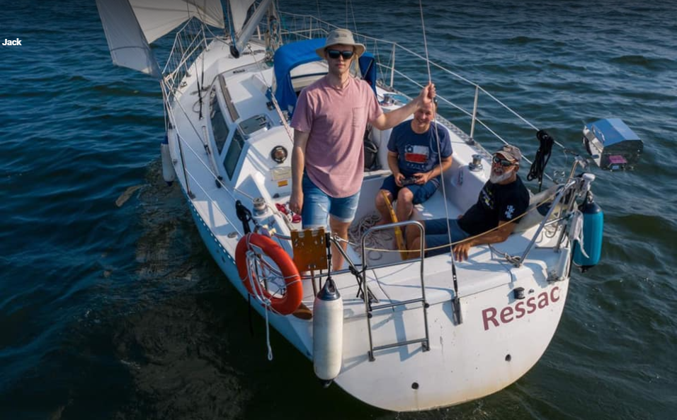 School Sailing Capitaine Jack Course | Cruises | Convoyages | Av. Cartier, Pointe-Claire, QC H9S 4R5, Canada | Phone: (438) 928-3520