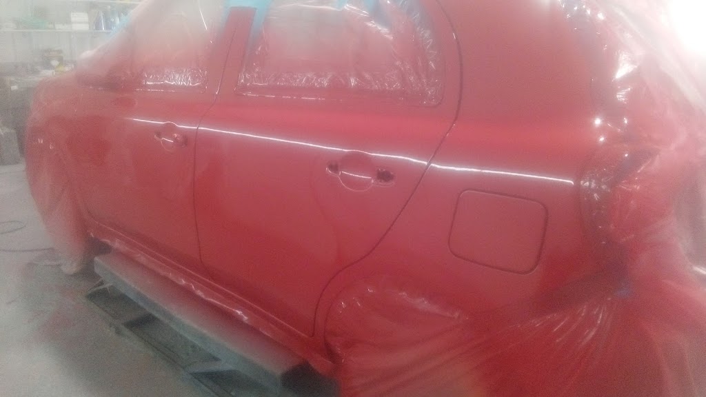 carrosserie granby | 28 QC-137, Sainte-Cécile-de-Milton, QC J0E 2C0, Canada | Phone: (819) 345-6167