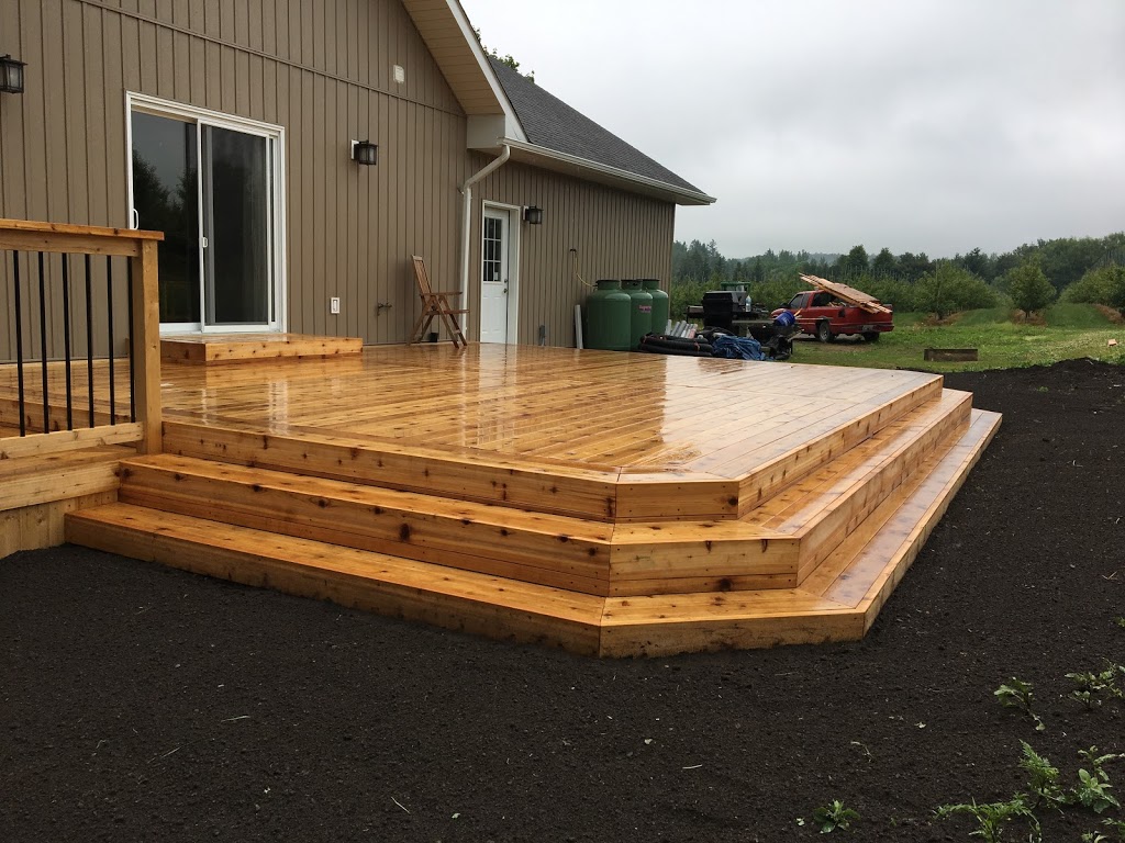 Superior Decks & Carpentry | 46 McCallum St, Hampton, ON L0B 1J0, Canada | Phone: (289) 928-4471