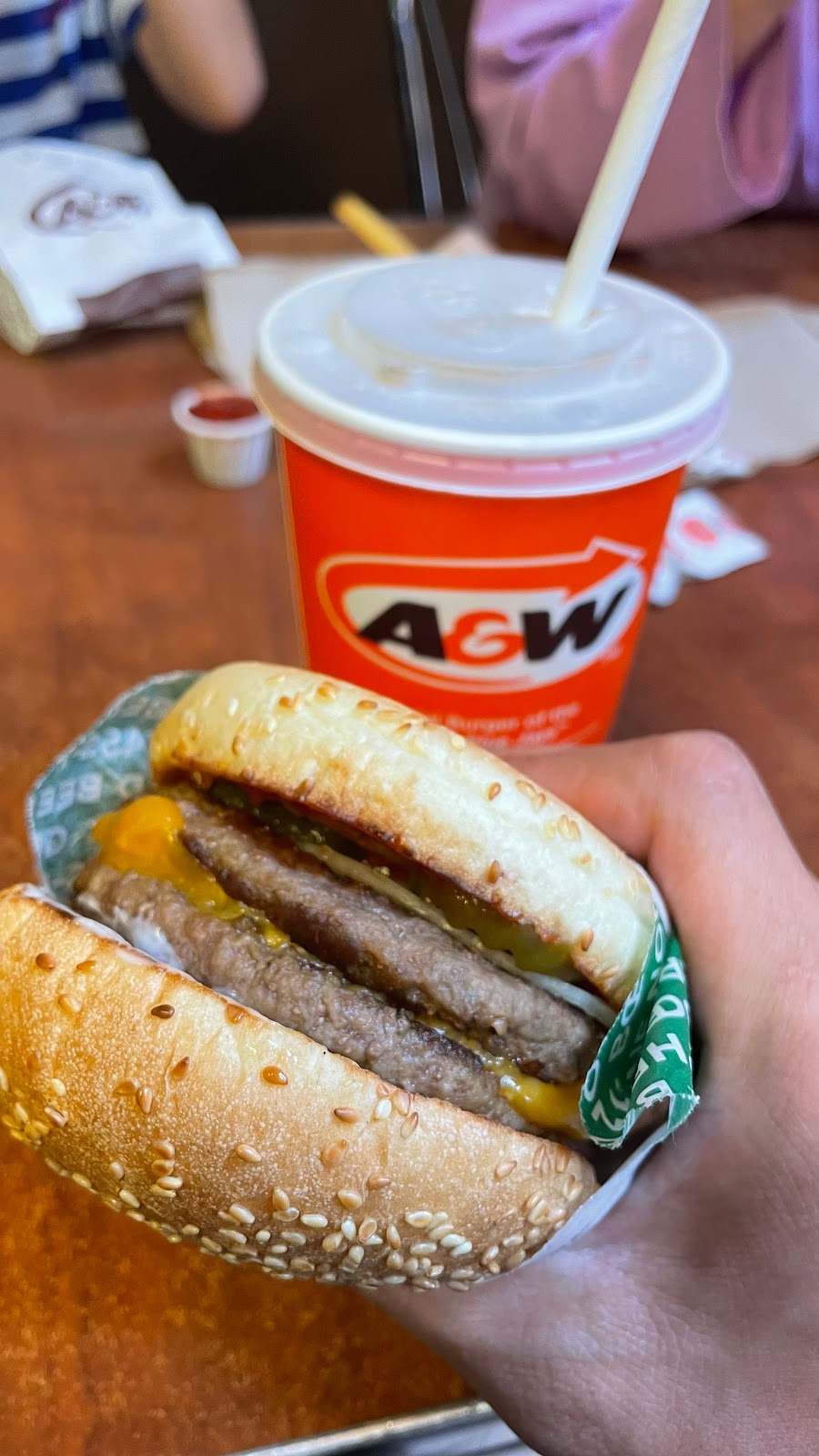 A&W Canada | 1340 Cariboo Hwy, Cache Creek, BC V0K 1H0, Canada | Phone: (250) 457-9344