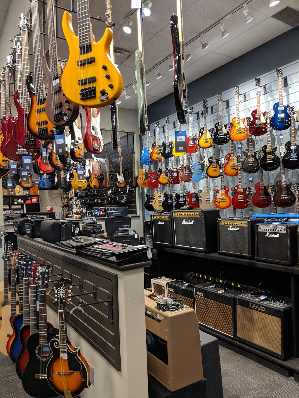 Long & McQuade Musical Instruments | 30 Arrow Rd, Guelph, ON N1K 1S6, Canada | Phone: (519) 763-5300