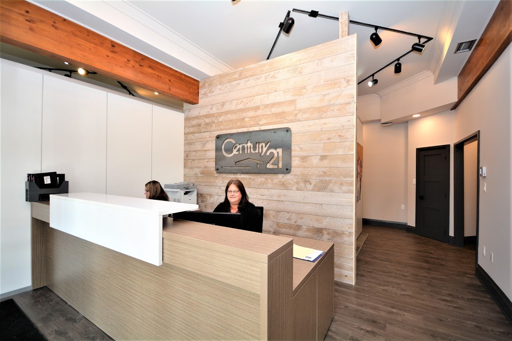 Century 21 B.J. Roth Realty Ltd., Brokerage | 450 West Street N, Orillia, ON L3V 5E8, Canada | Phone: (705) 325-1366