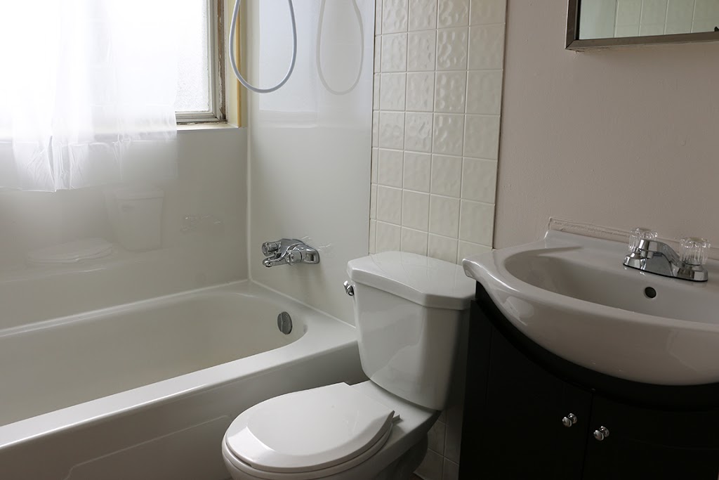 Bruce Manor - Skyline Living | 2760 5th Ave W, Owen Sound, ON N4K 6B4, Canada | Phone: (226) 909-0045