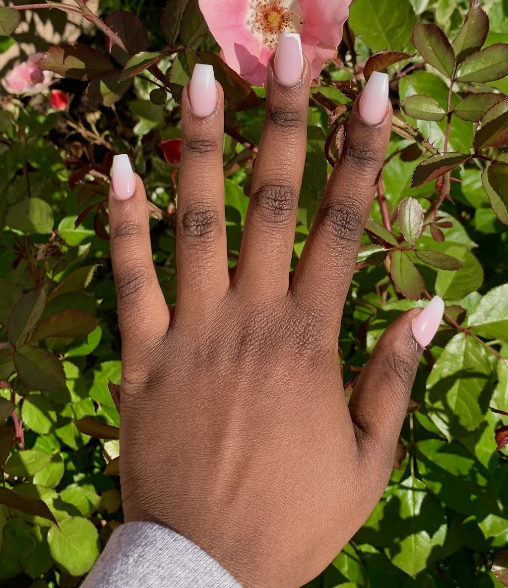 Adorable Nails Spa | 6820 188 St #111, Surrey, BC V4N 3G6, Canada | Phone: (604) 372-4555