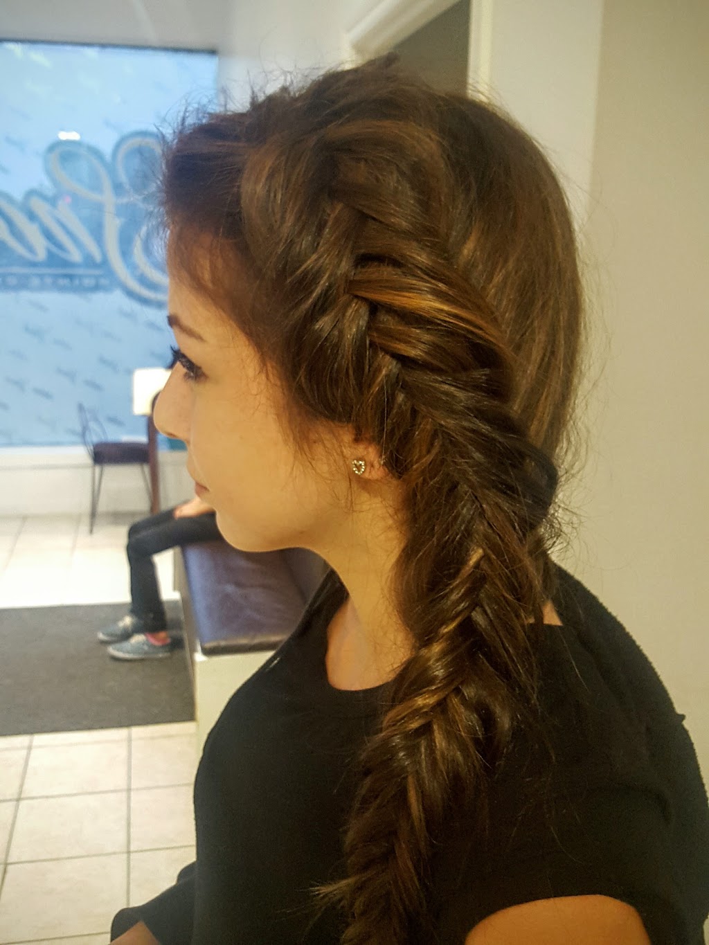 Salon Snob | 86 Av. Ashgrove, Pointe-Claire, QC H9R 3N4, Canada | Phone: (514) 693-3660