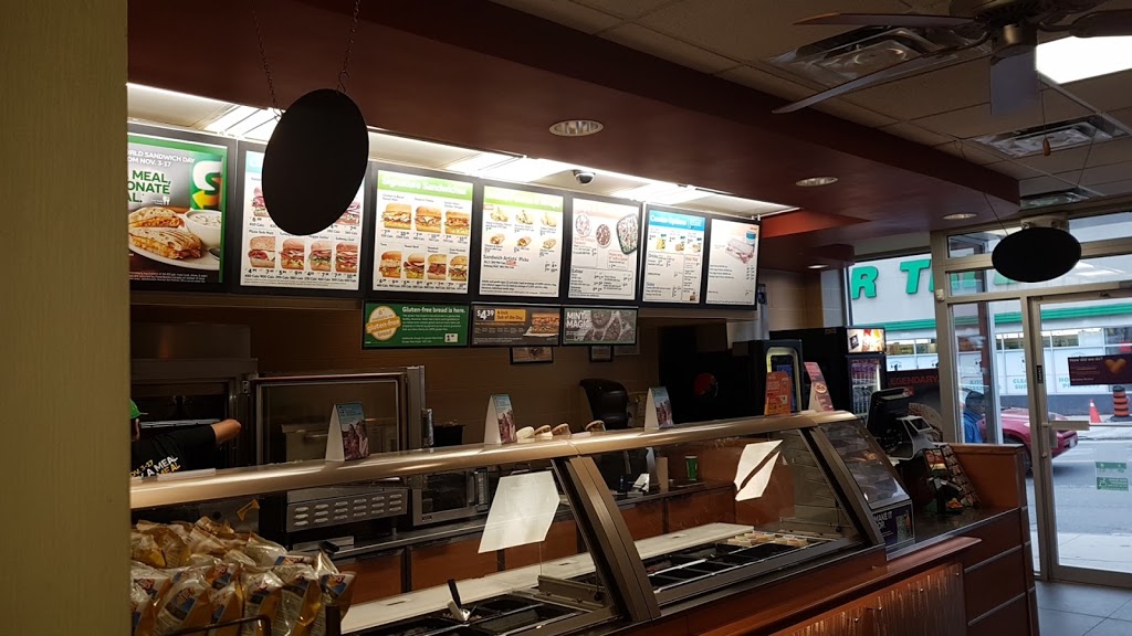 Subway | 2597 Eglinton Ave W, York, ON M6M 1T3, Canada | Phone: (416) 410-7827